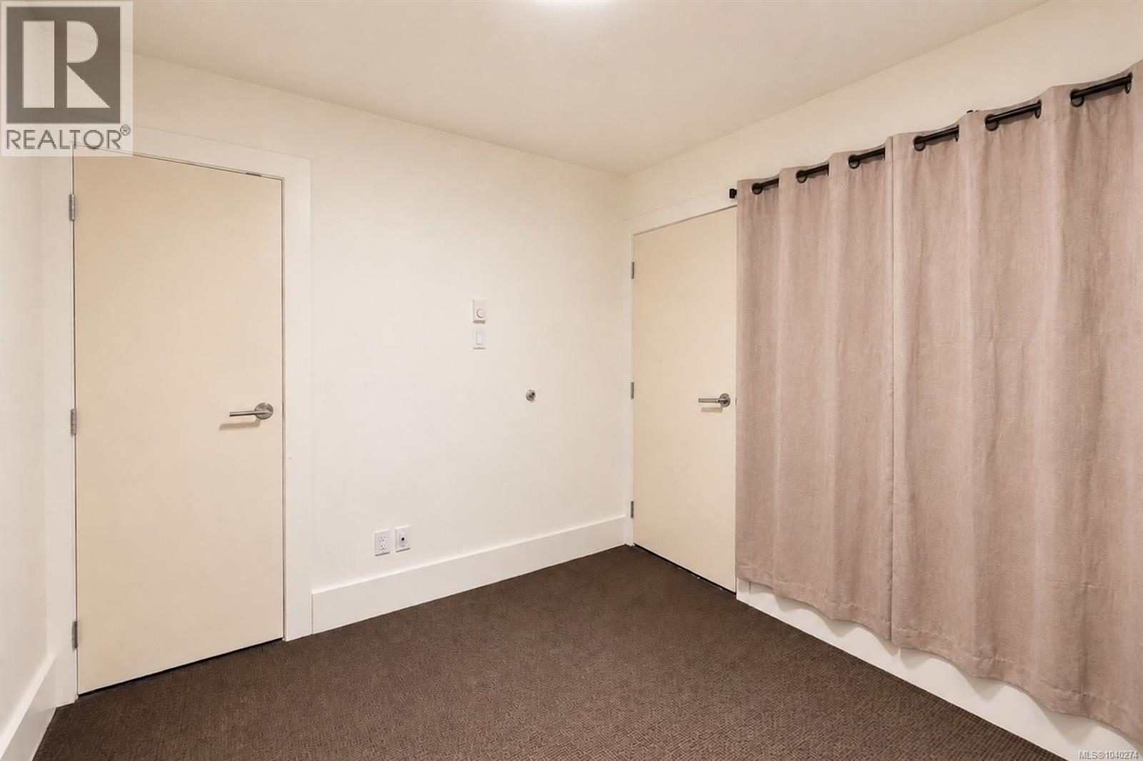 #106 368 Main St - 21