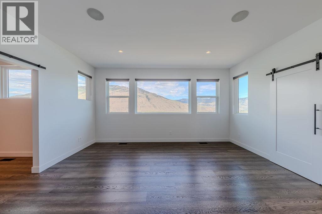 880 Cantle Drive - 34
