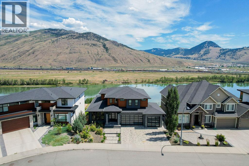 880 Cantle Drive - 2