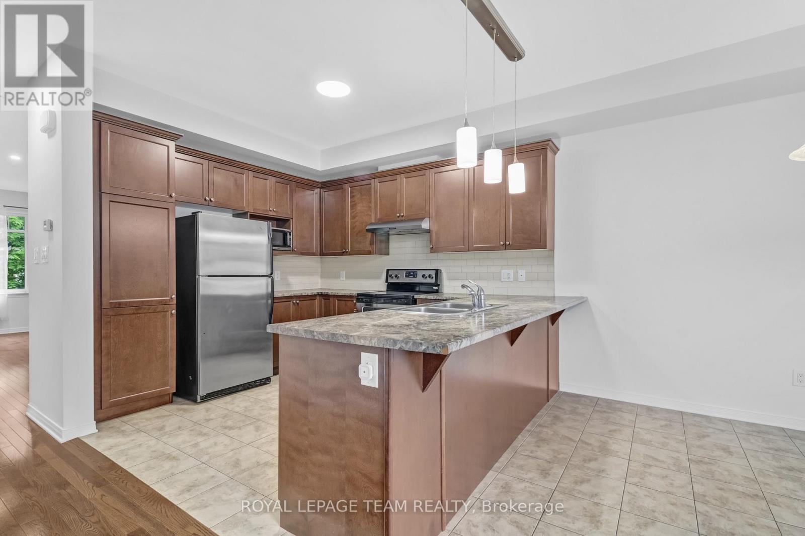 3 Bed, 3 Bath House for Sale in Ottawa – 349 SWEETFLAG STREET, Ottawa – MLS# X13497446 - Image 10