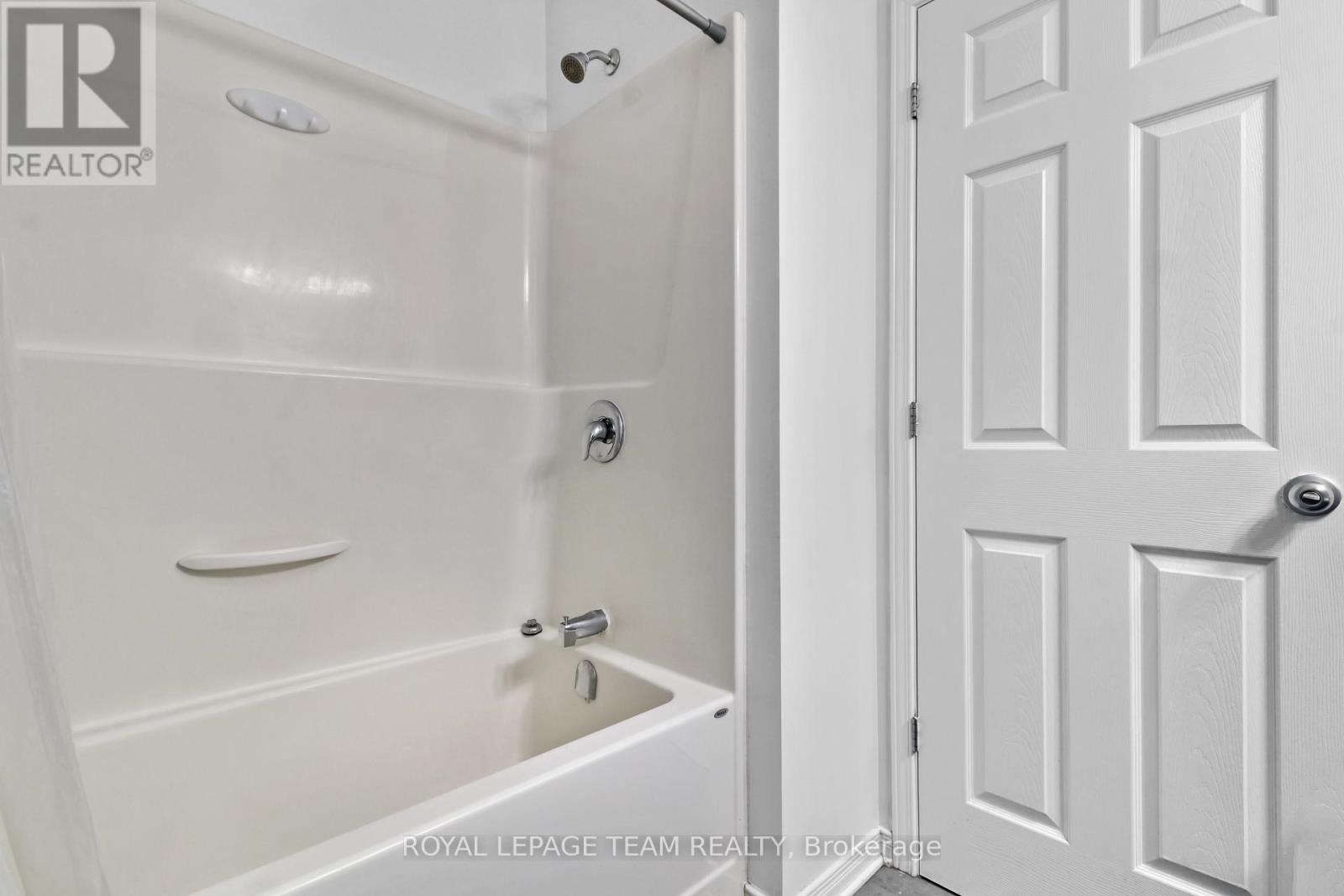 3 Bed, 3 Bath House for Sale in Ottawa – 349 SWEETFLAG STREET, Ottawa – MLS# X13497446 - Image 19