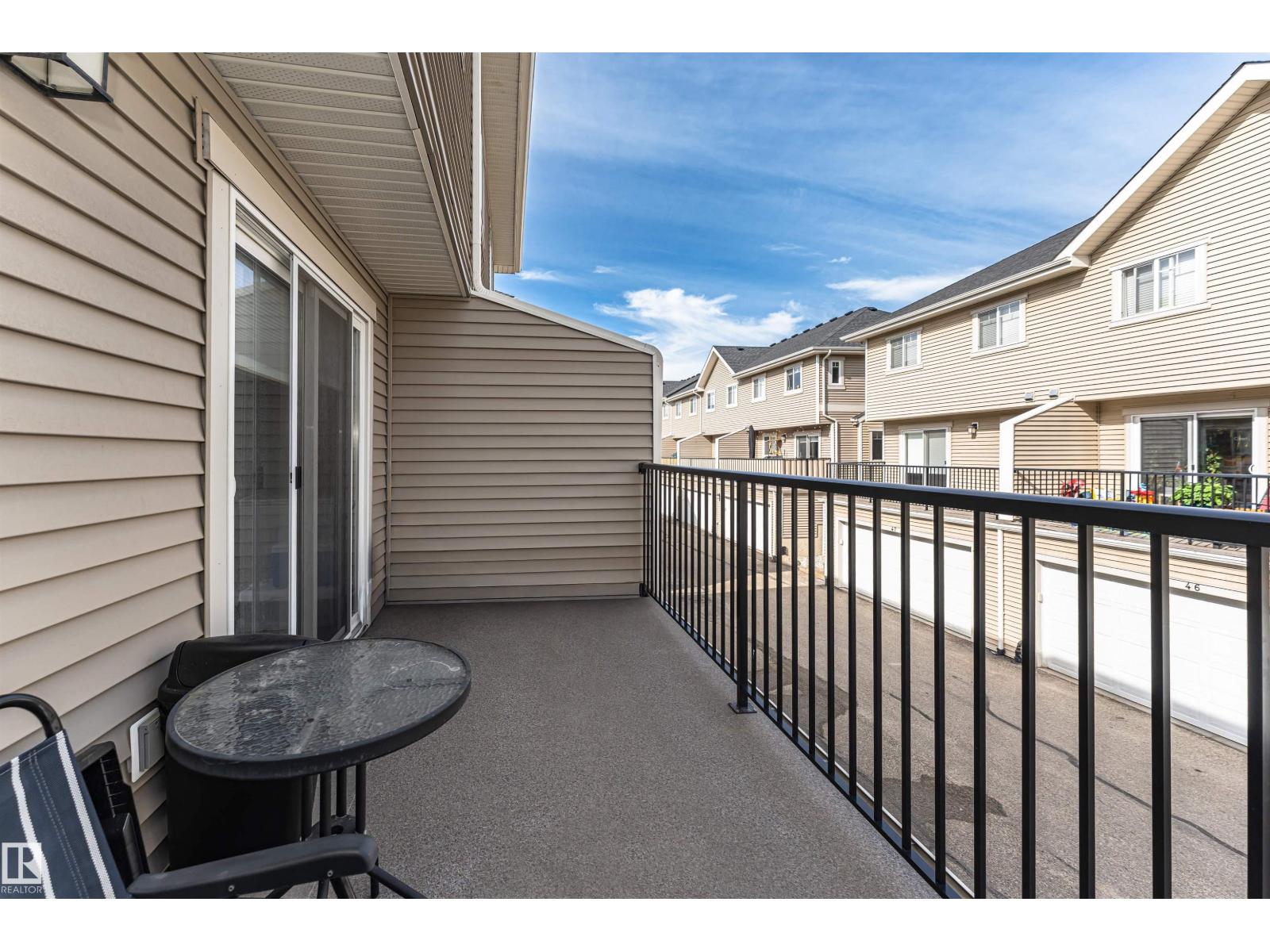 #35 675 Albany WY NW - 18