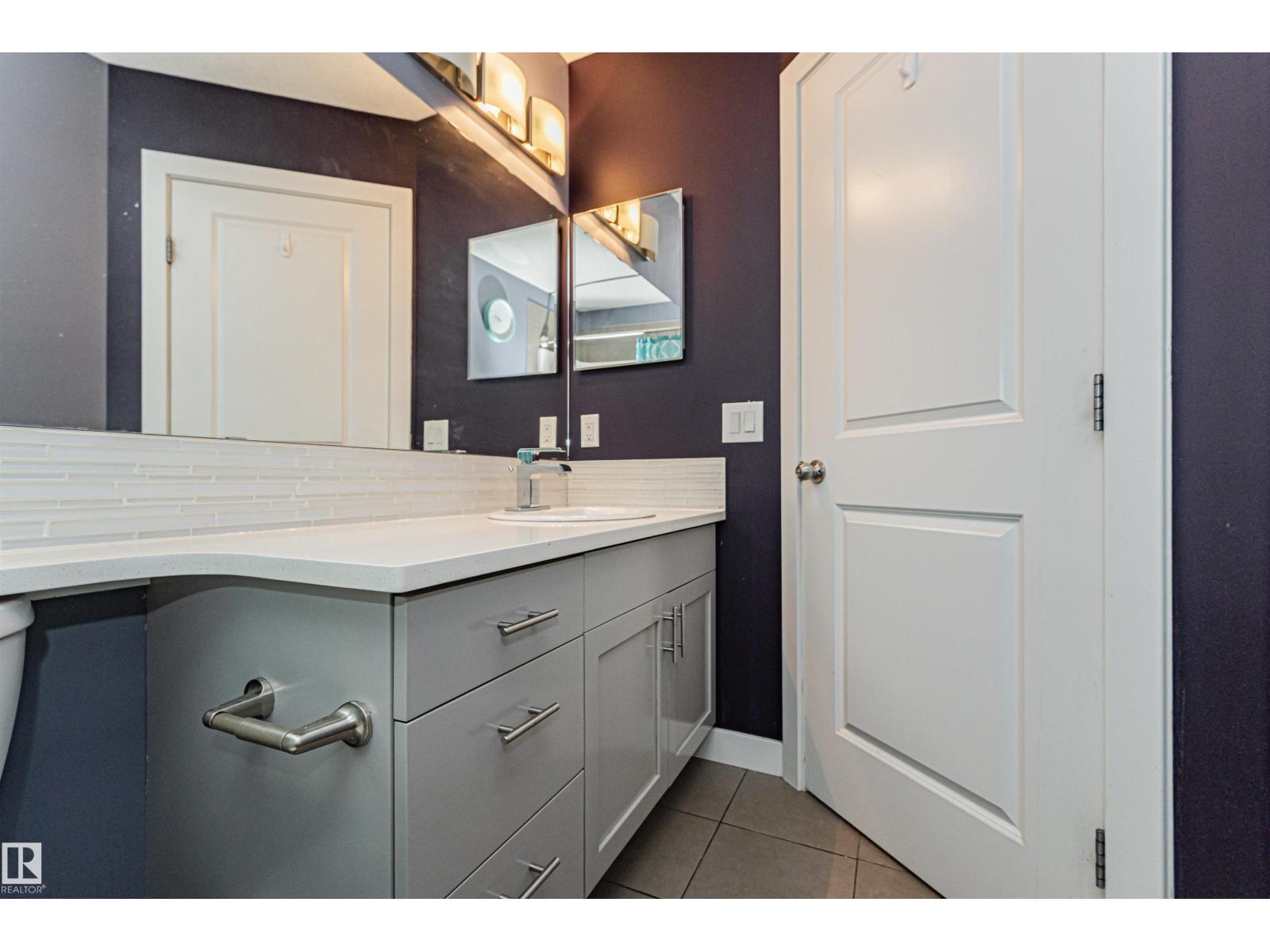 #35 675 Albany WY NW - 26