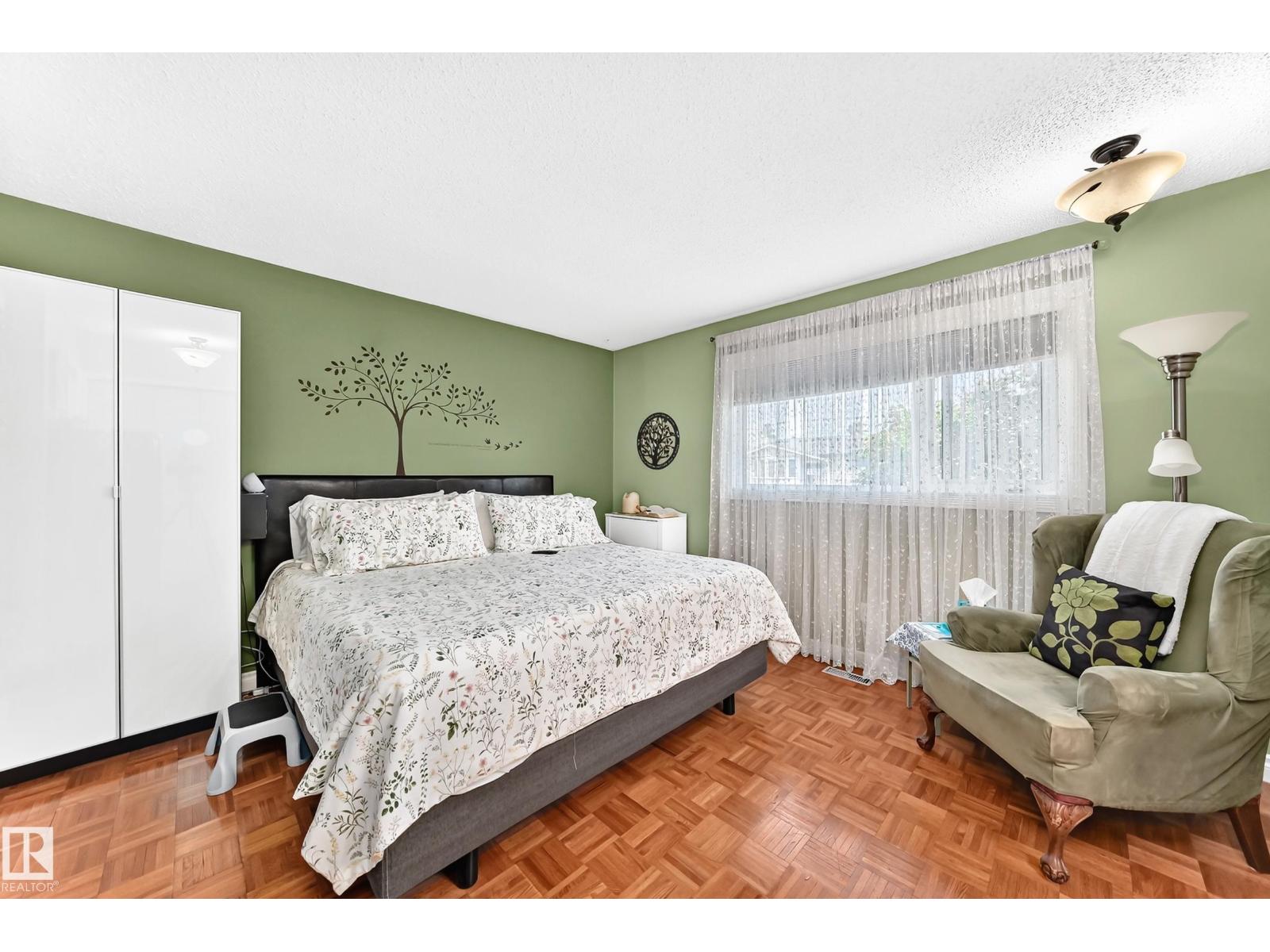 11423 161 AV NW - 18