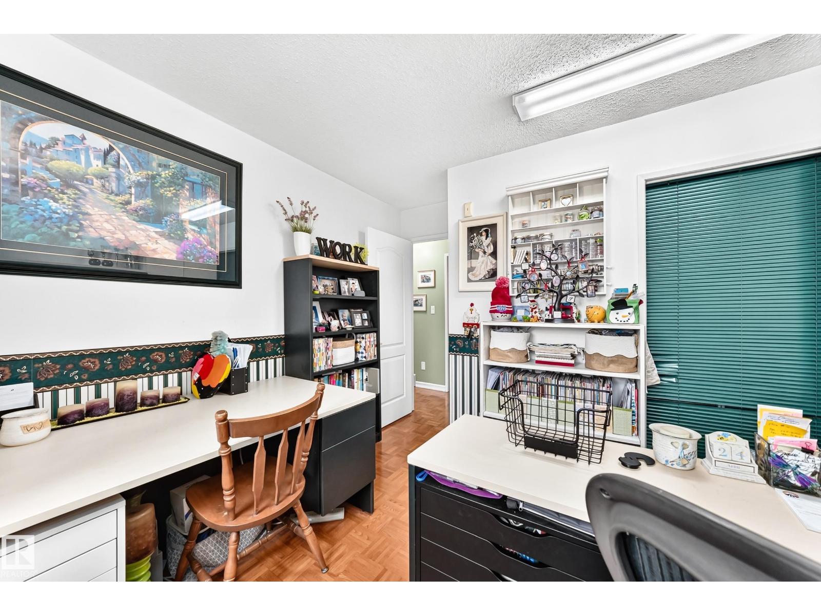 11423 161 AV NW - 26
