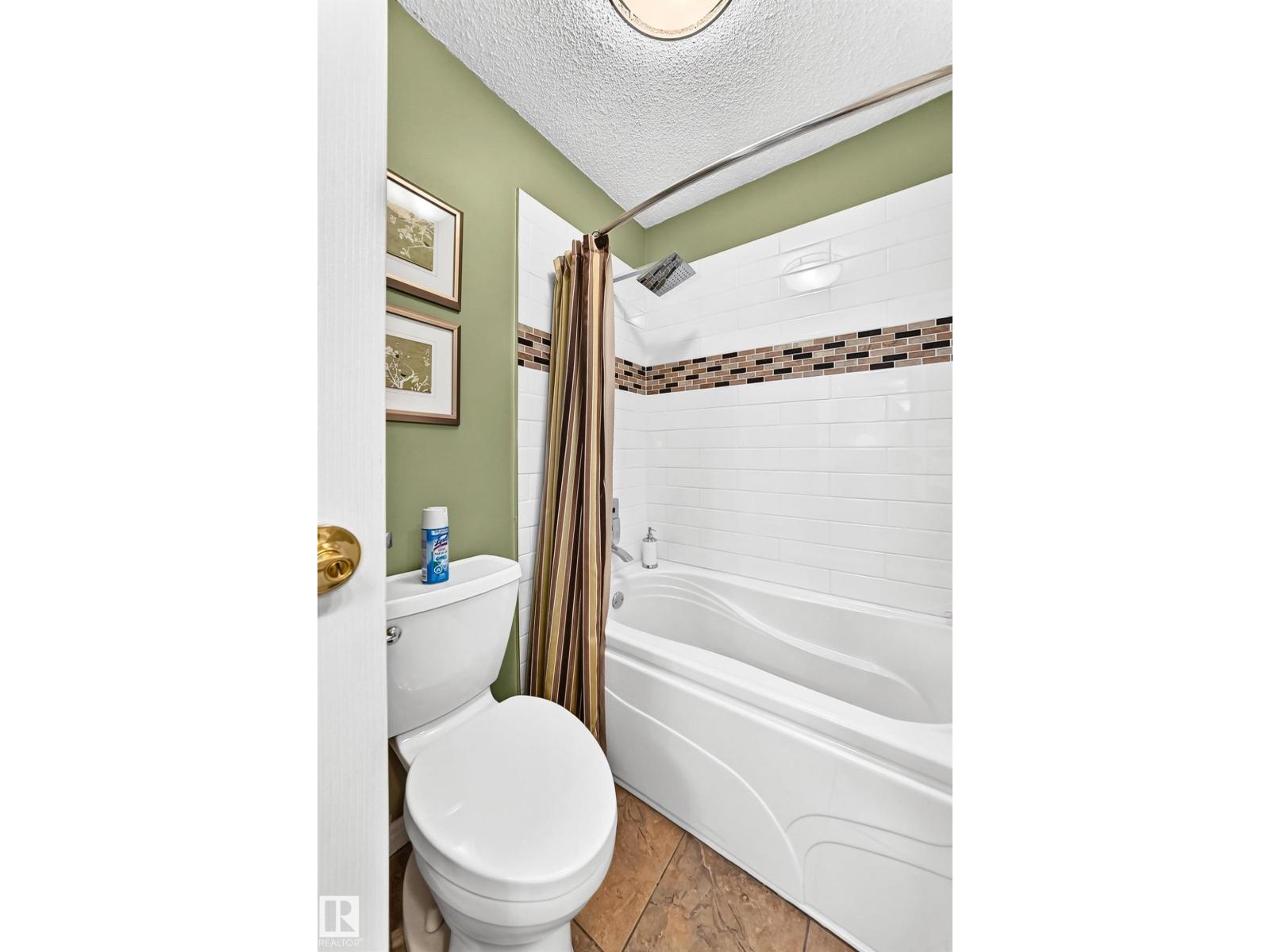 11423 161 AV NW - 28
