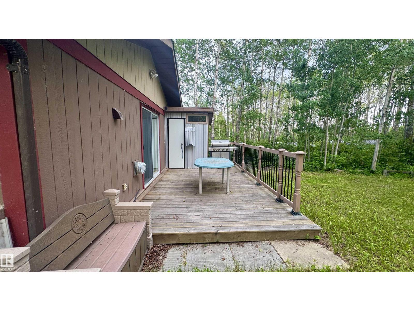 428 11121 TWP ROAD 595 - 12