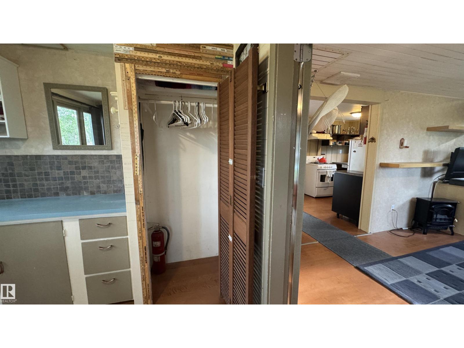 428 11121 TWP ROAD 595 - 34