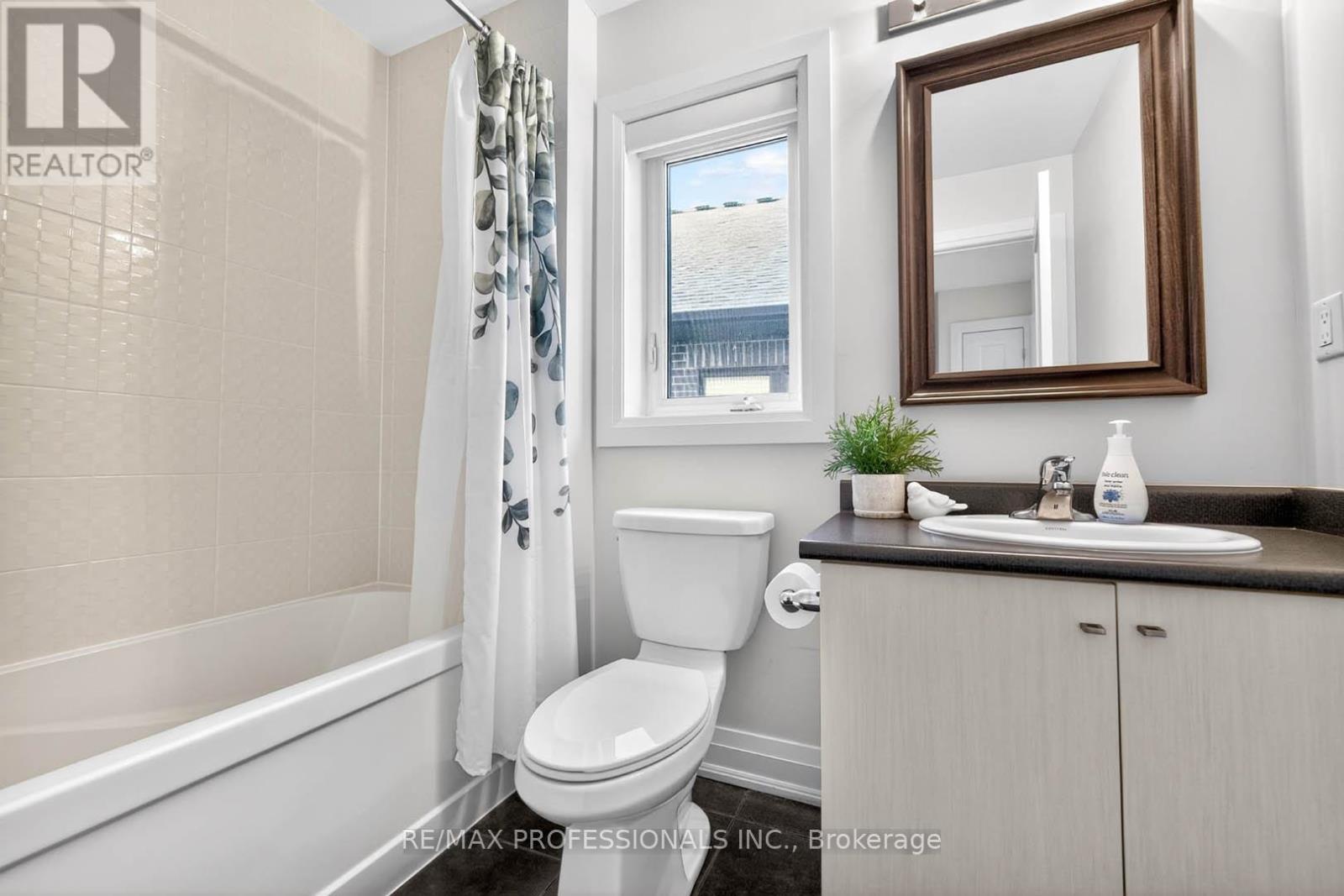 154 COUNTRYMAN ROAD - 23