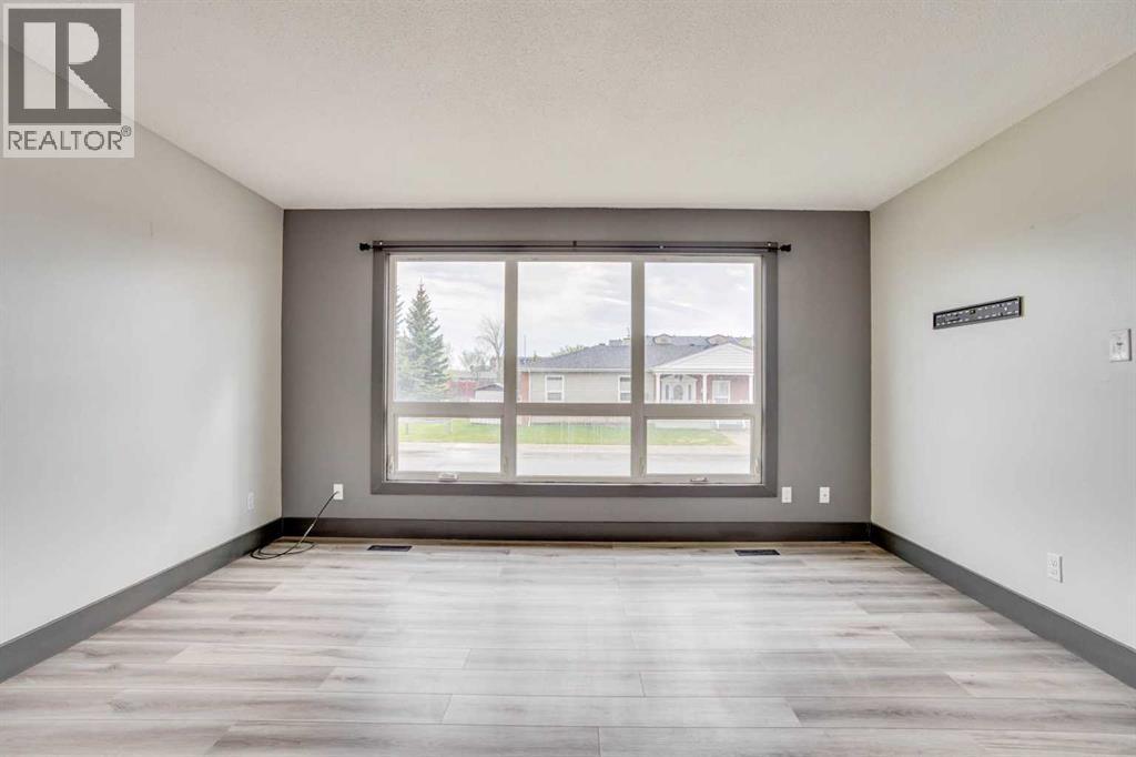 108 Caldwell Crescent - 11