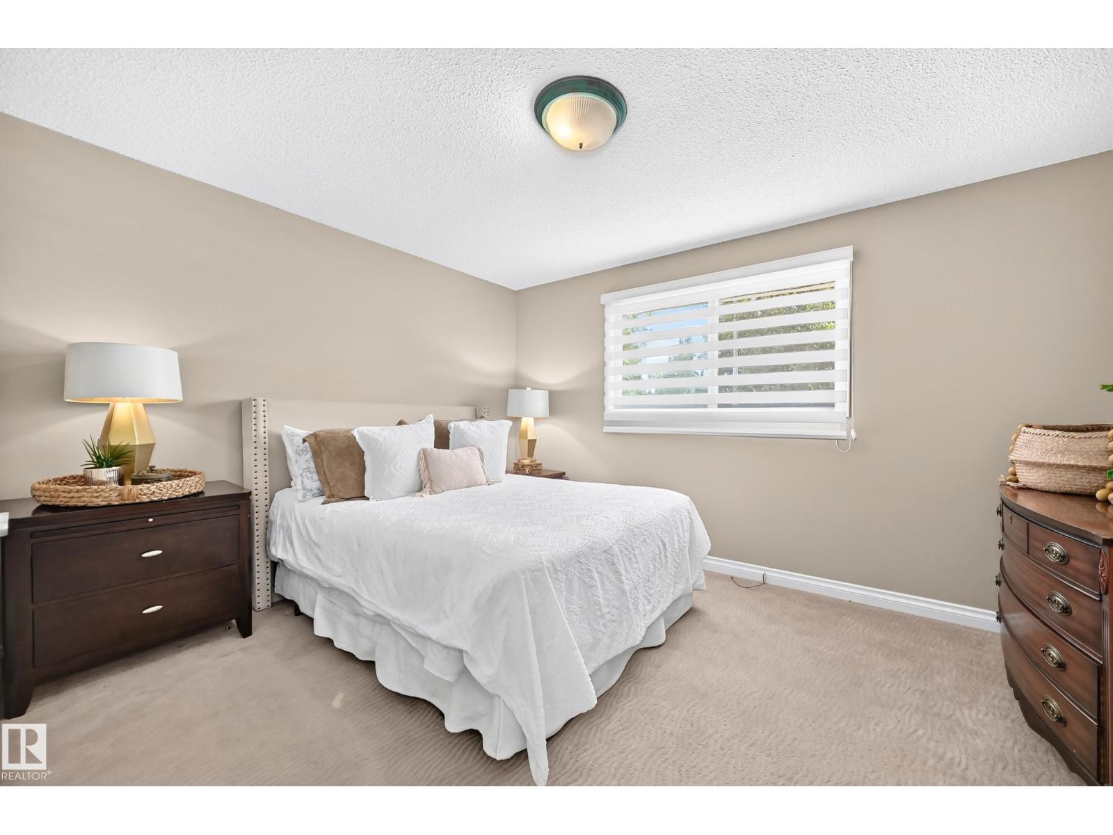 16024 78 AV NW - 20