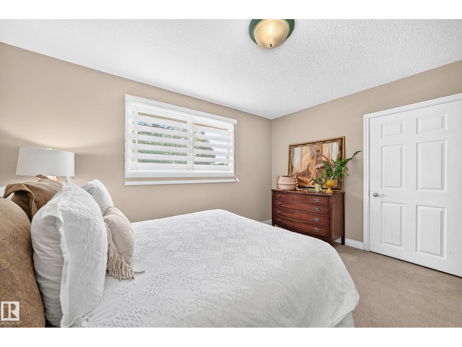 16024 78 AV NW - 21