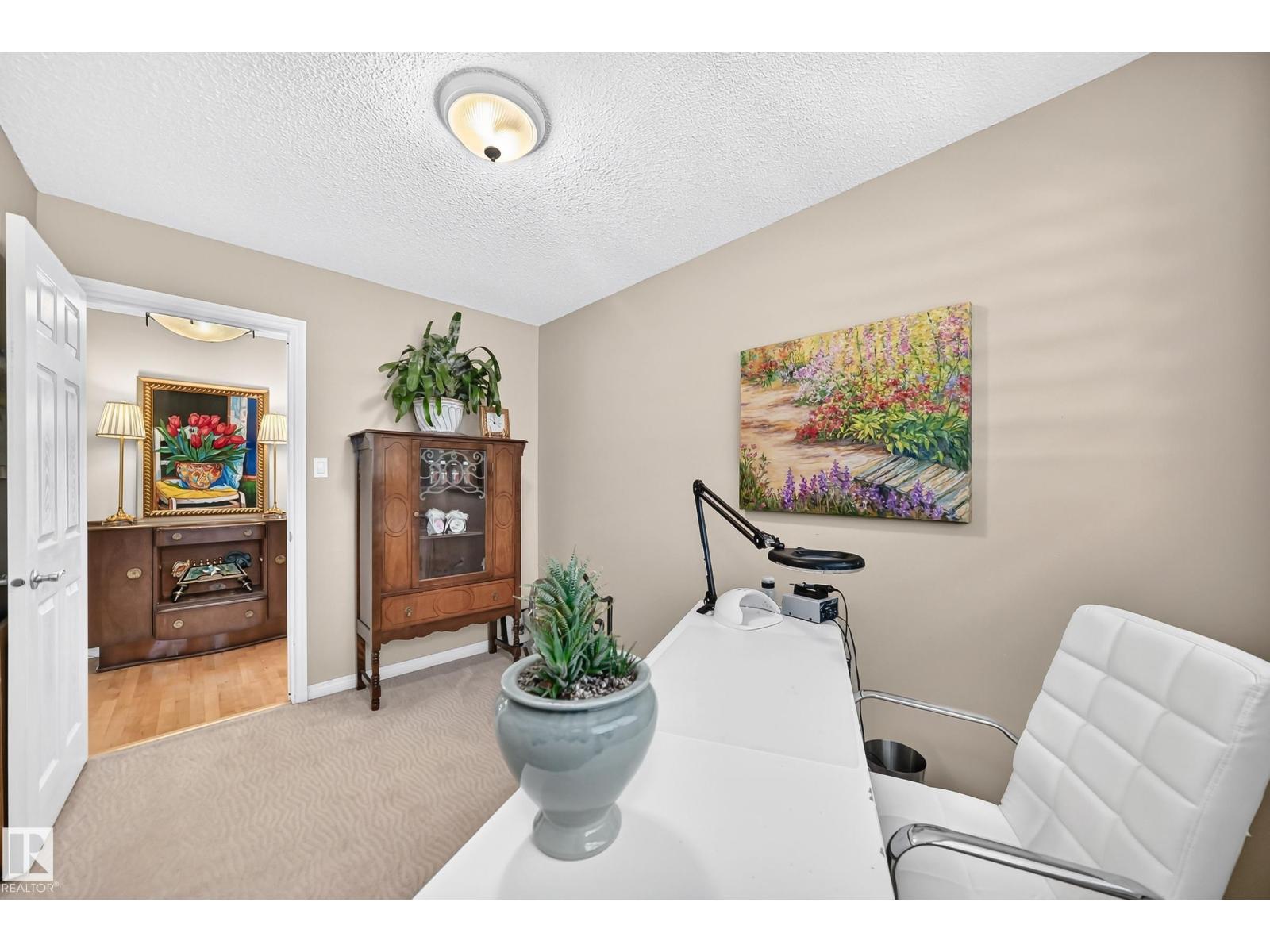 16024 78 AV NW - 29