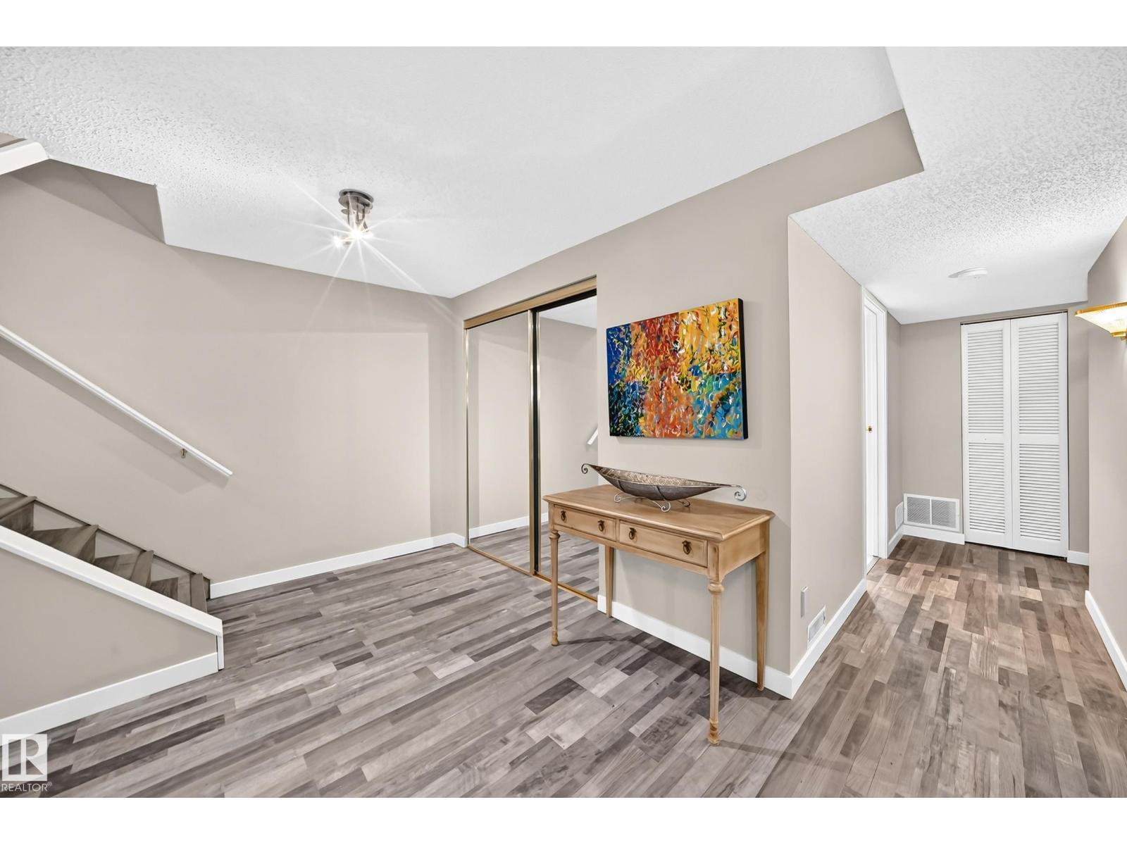 16024 78 AV NW - 35