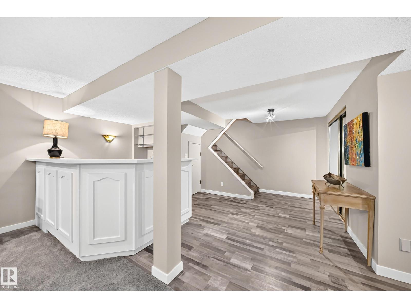 16024 78 AV NW - 36