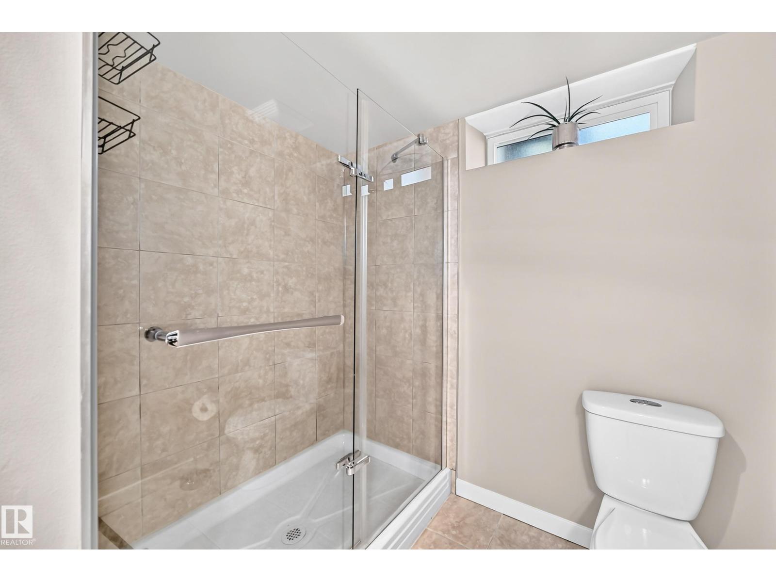16024 78 AV NW - 43