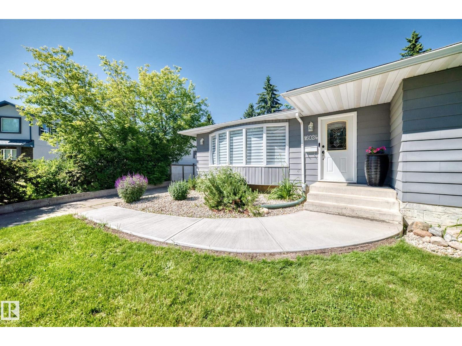 16024 78 AV NW - 59