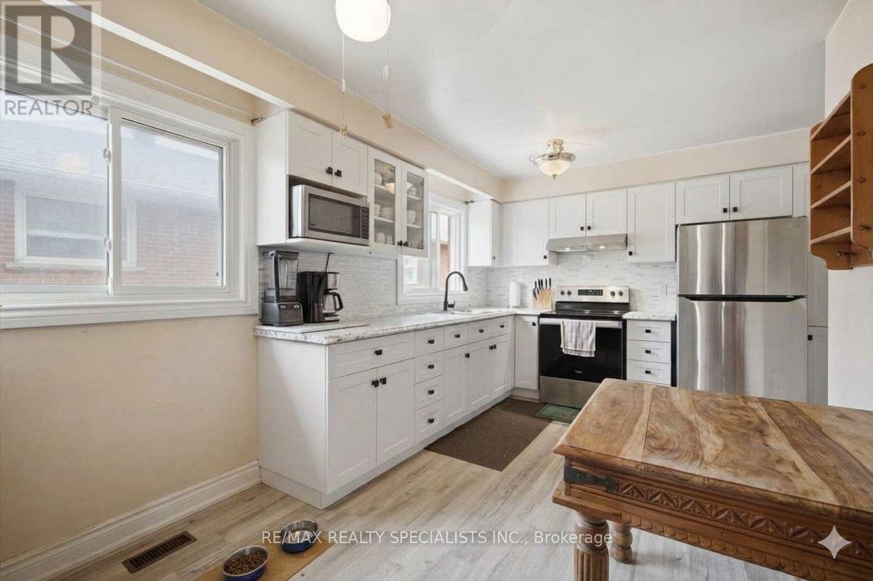 80 CHALFIELD LANE - 12