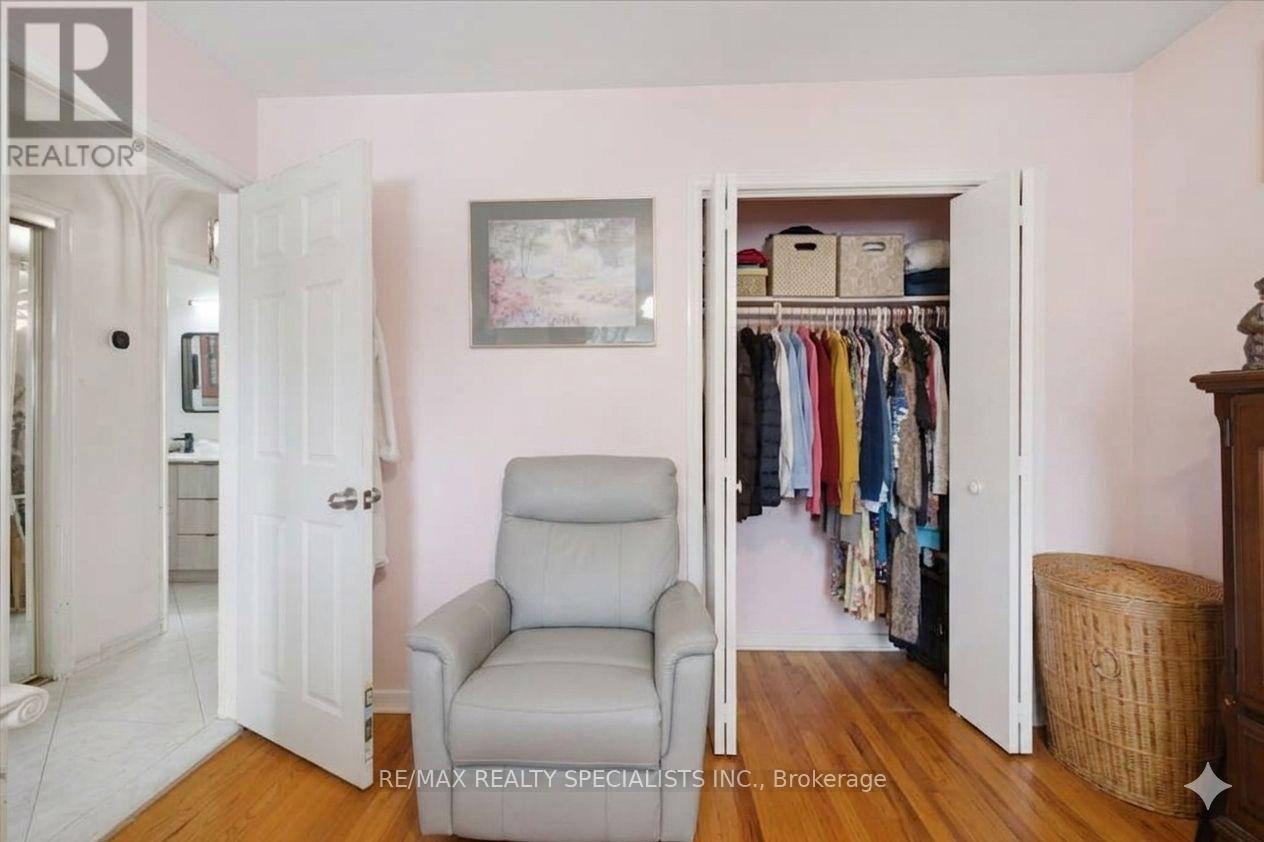 80 CHALFIELD LANE - 16