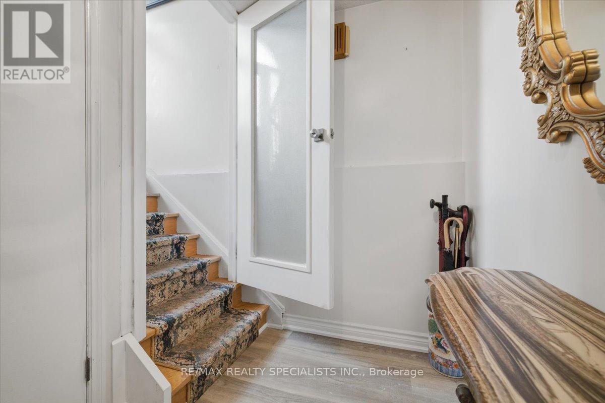 80 CHALFIELD LANE - 22