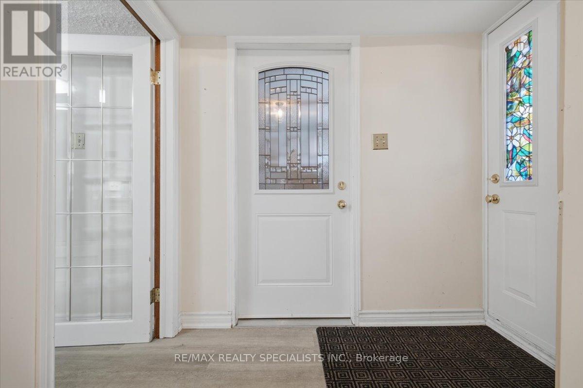 80 CHALFIELD LANE - 23