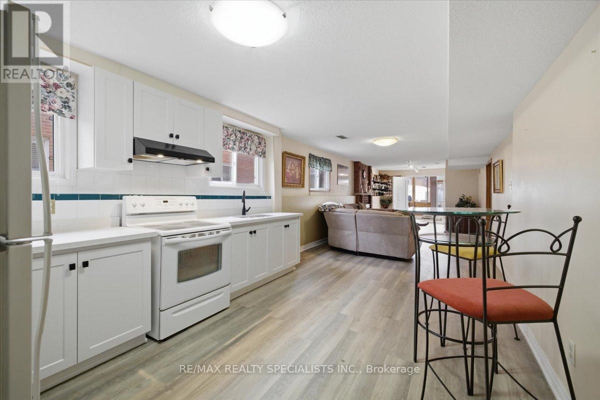 80 CHALFIELD LANE - 24