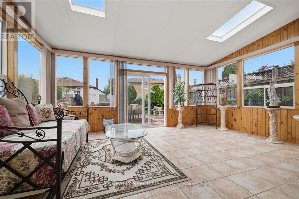 80 CHALFIELD LANE - 35