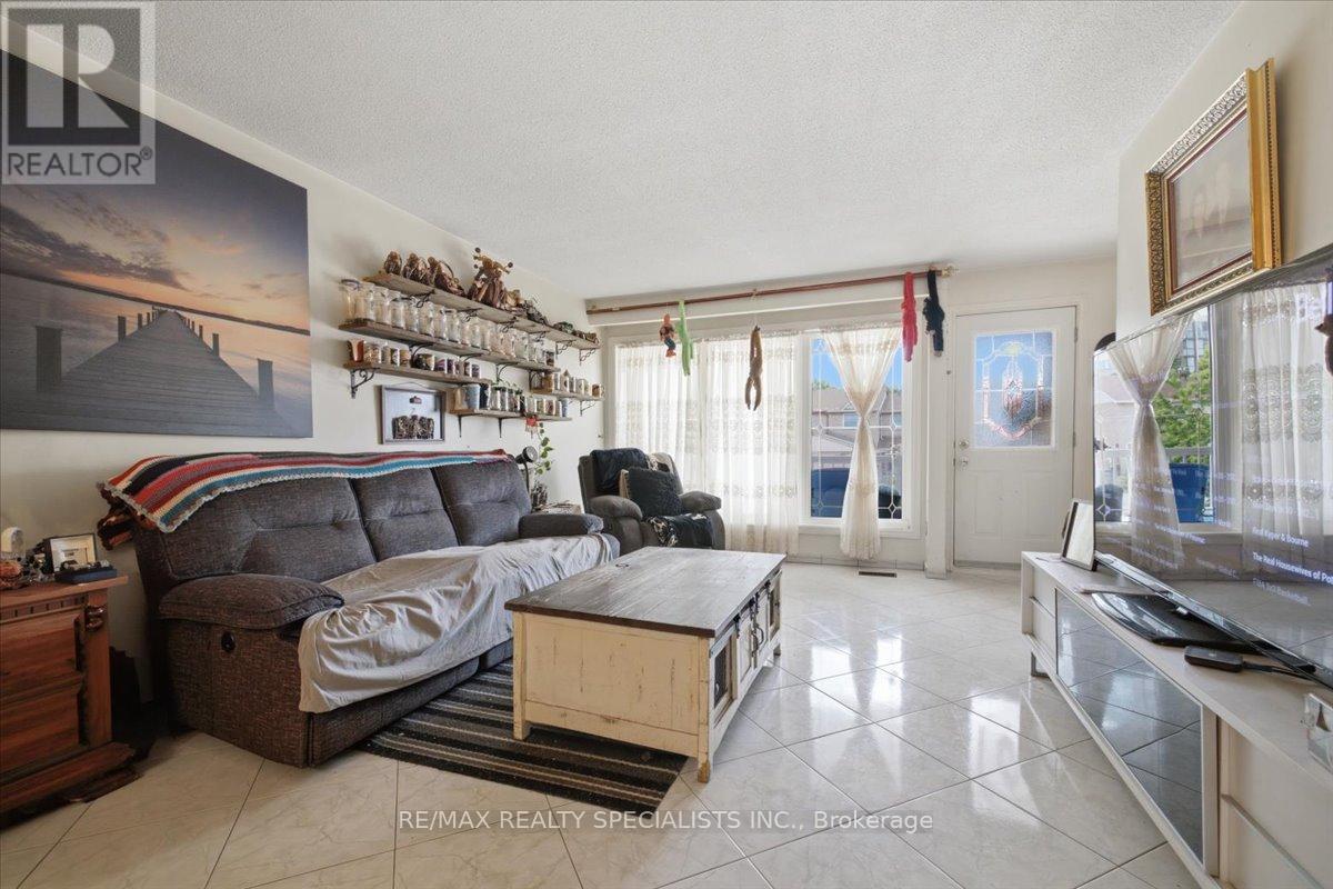 80 CHALFIELD LANE - 5