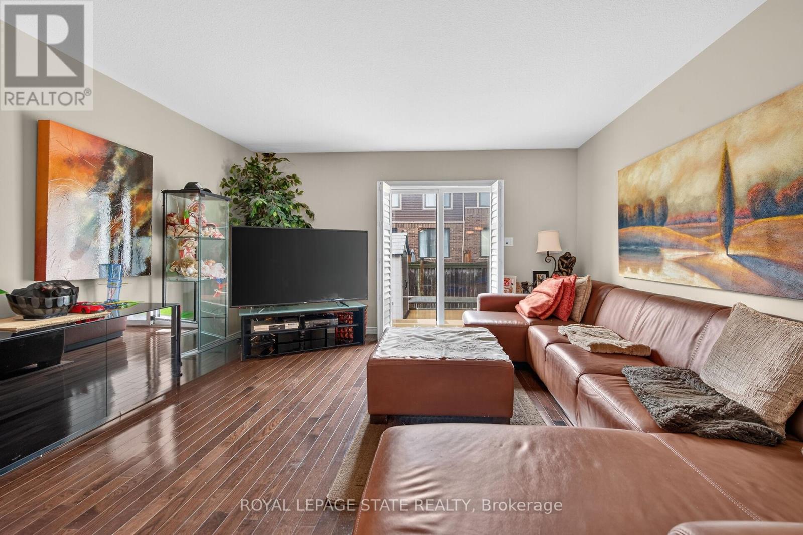 47 HANNON CRESCENT - 14