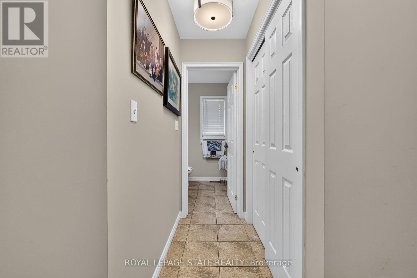 47 HANNON CRESCENT - 19