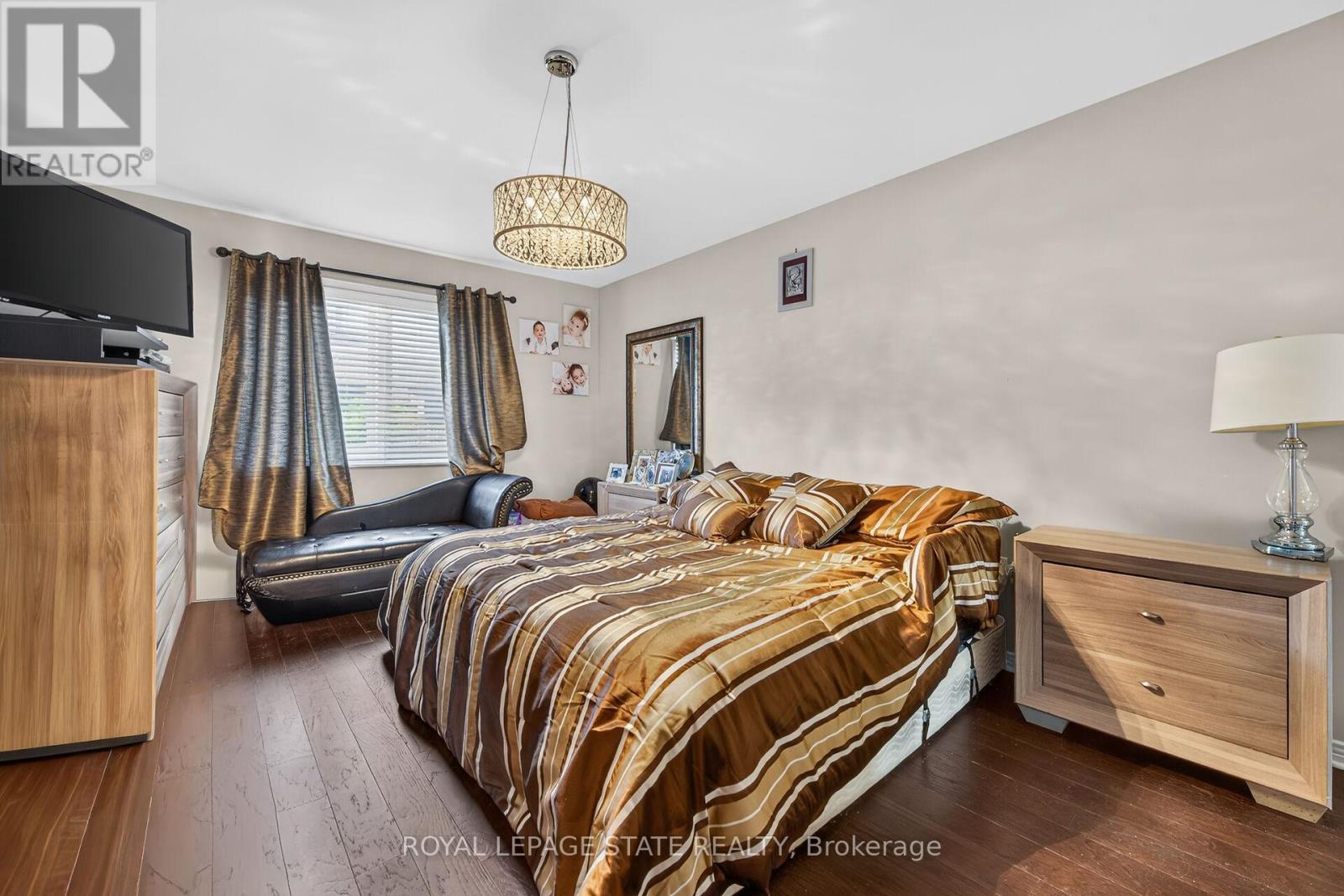 47 HANNON CRESCENT - 23