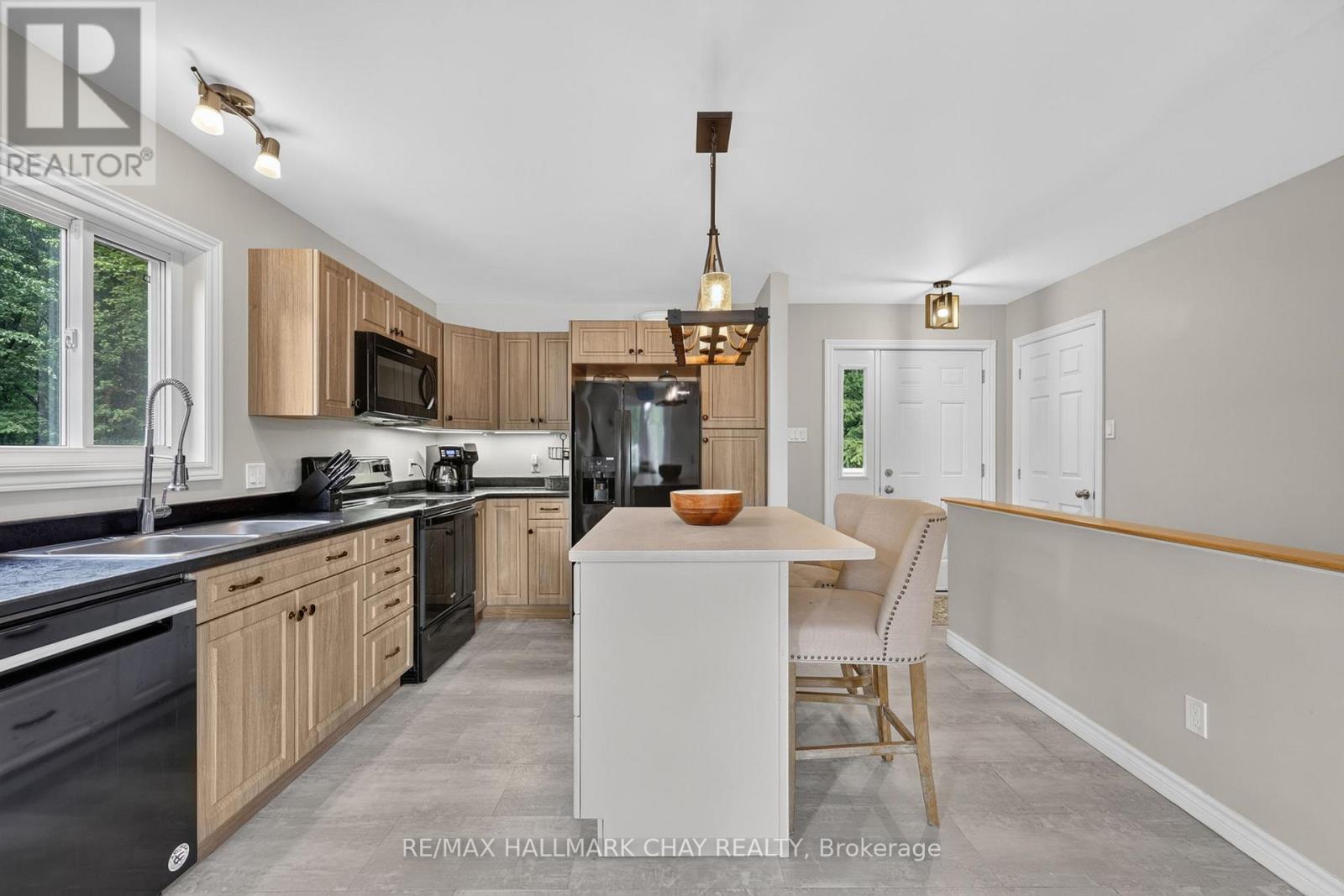 1615 CANNING ROAD - 17