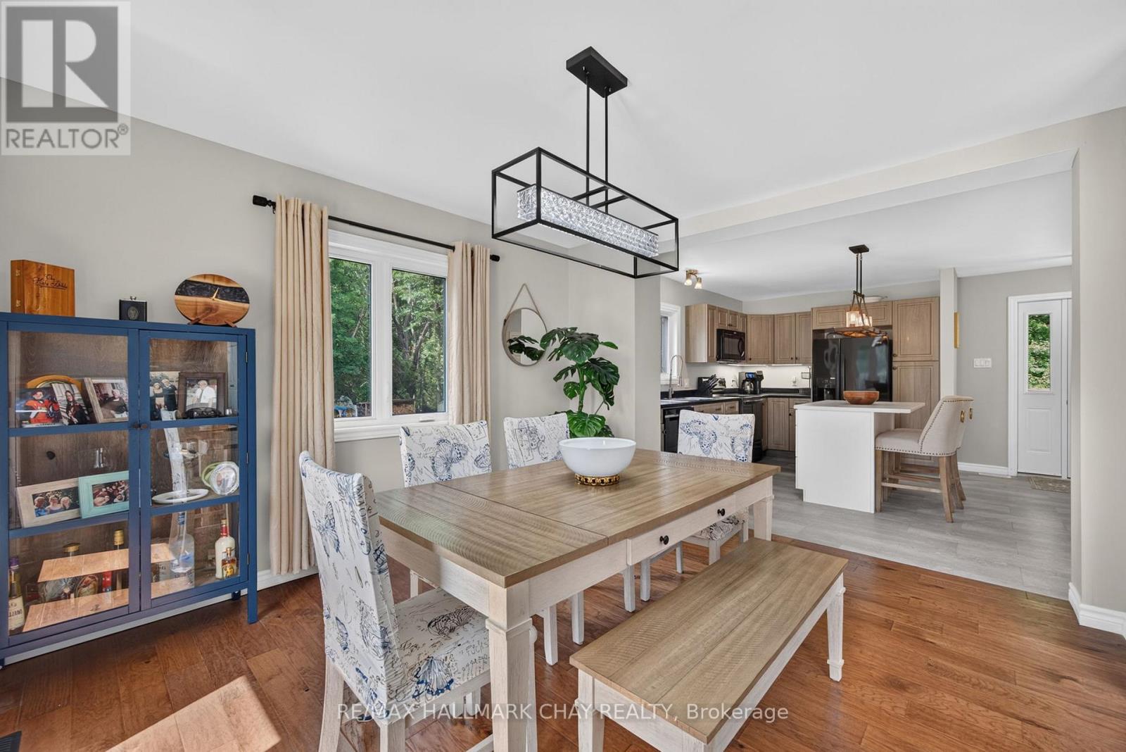 1615 CANNING ROAD - 27