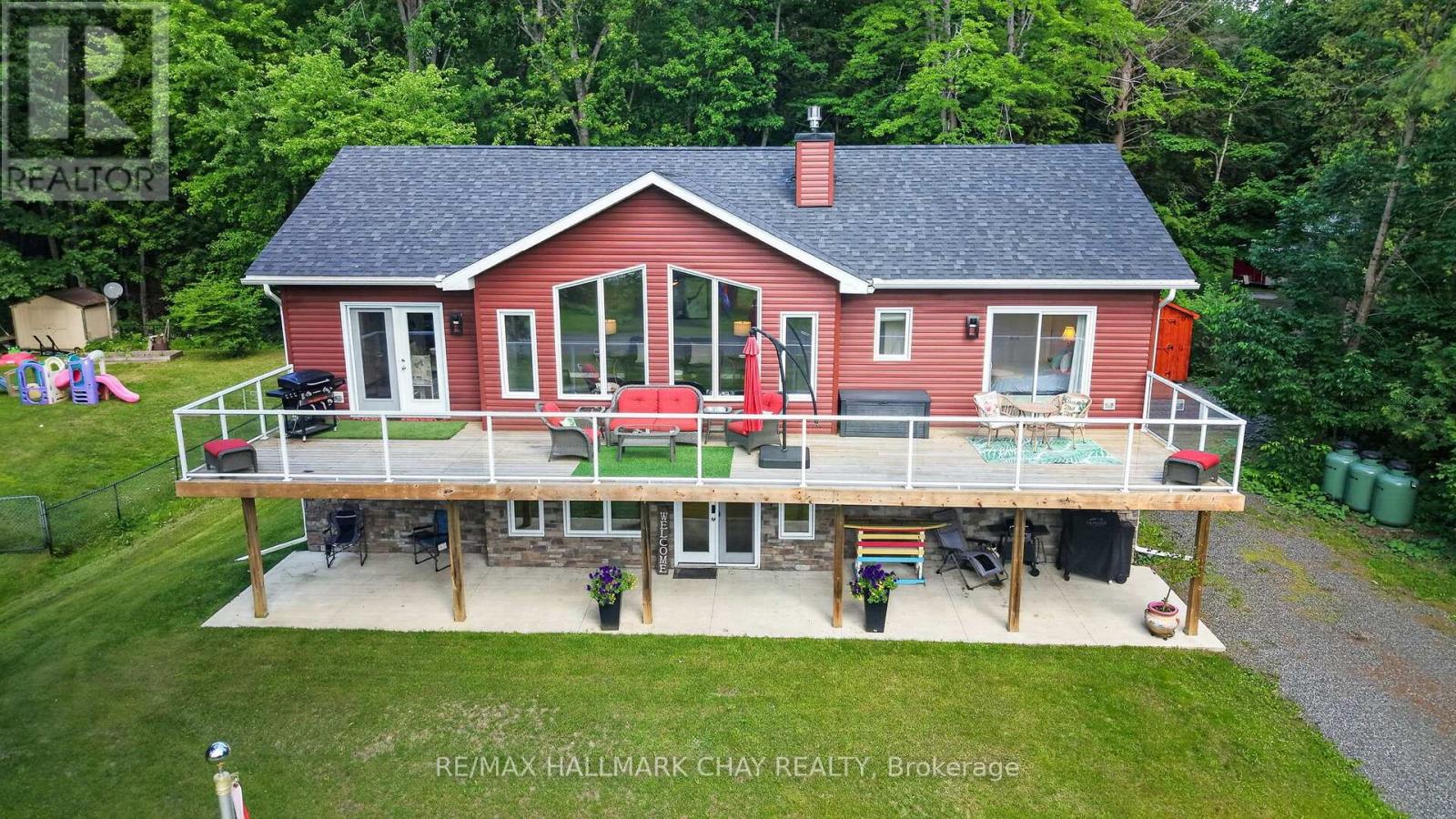 1615 CANNING ROAD - 44