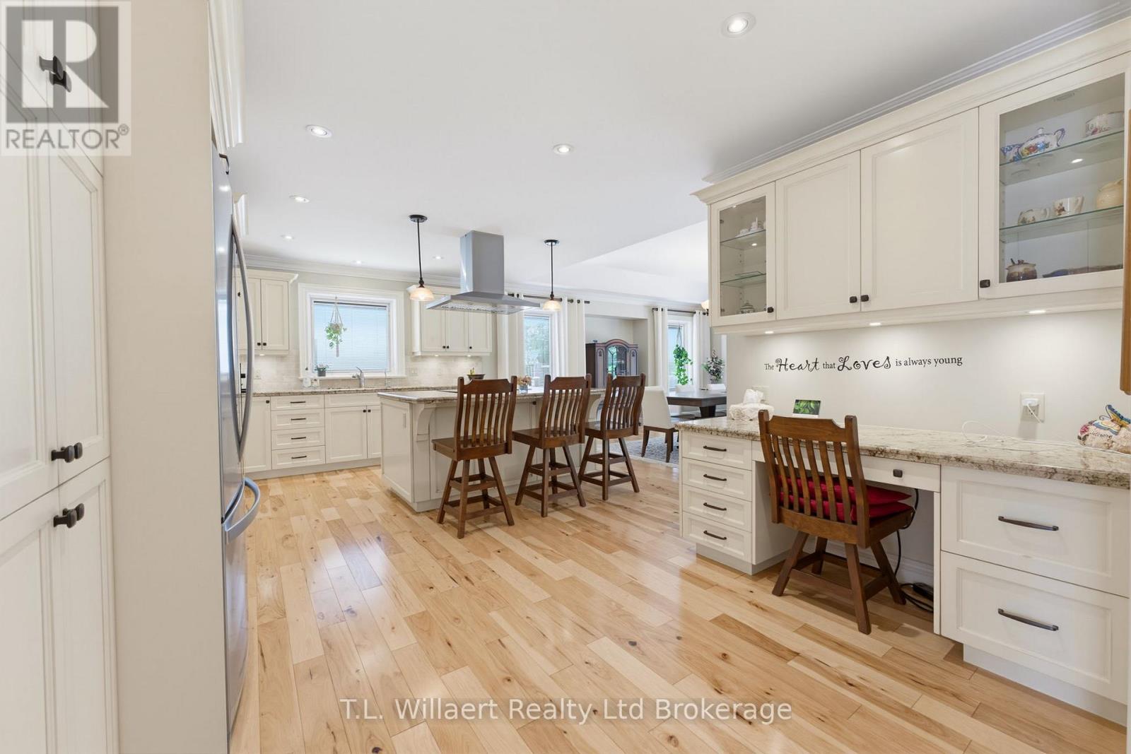 50 WOOD HAVEN DRIVE - Image 16