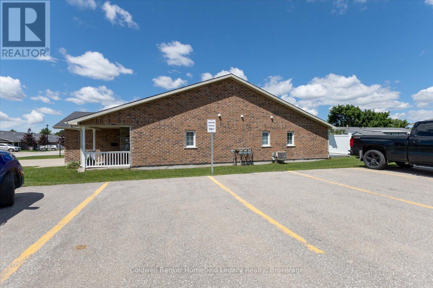 12 DEVON DRIVE E - 32