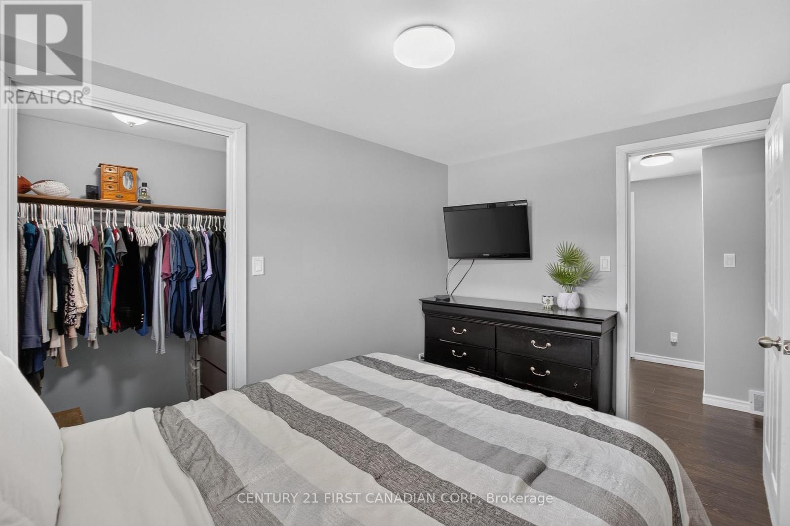 44 HAMMOND STREET - 20