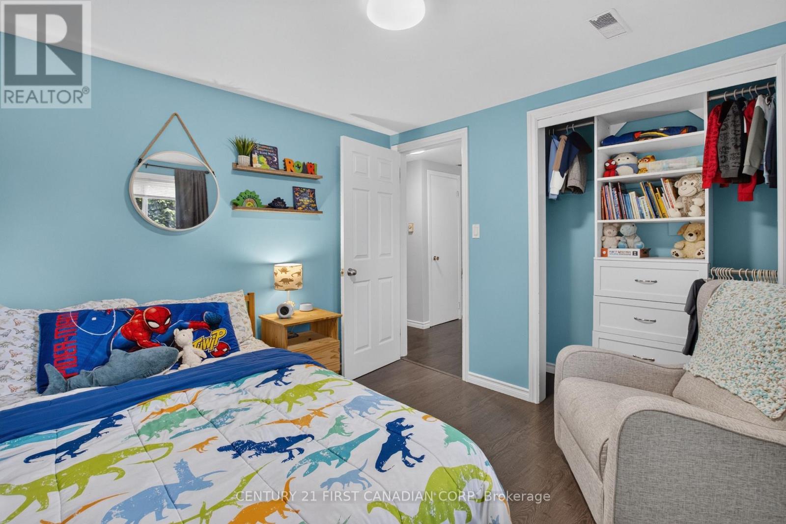 44 HAMMOND STREET - 24