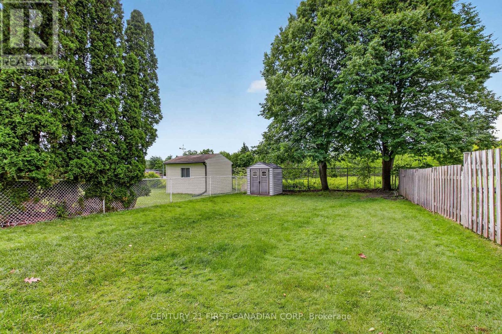 44 HAMMOND STREET - 32