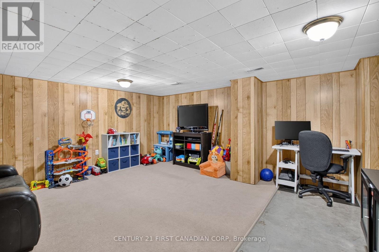 44 HAMMOND STREET - 29