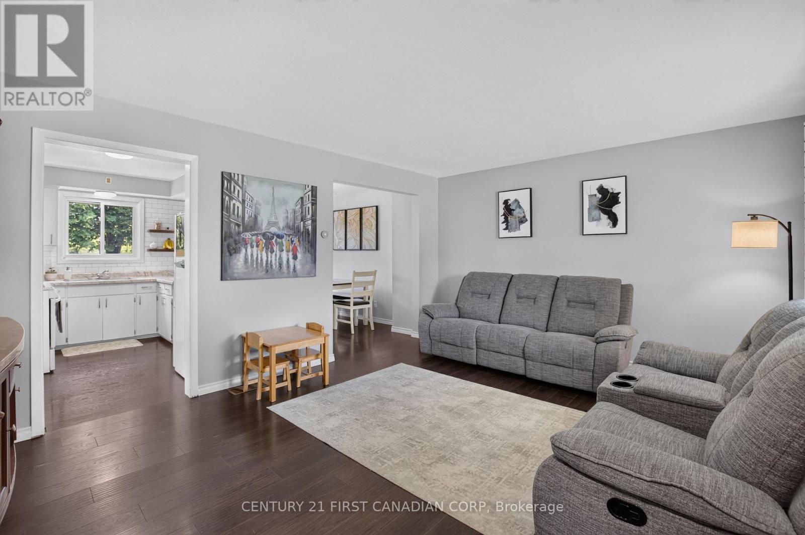 44 HAMMOND STREET - 7