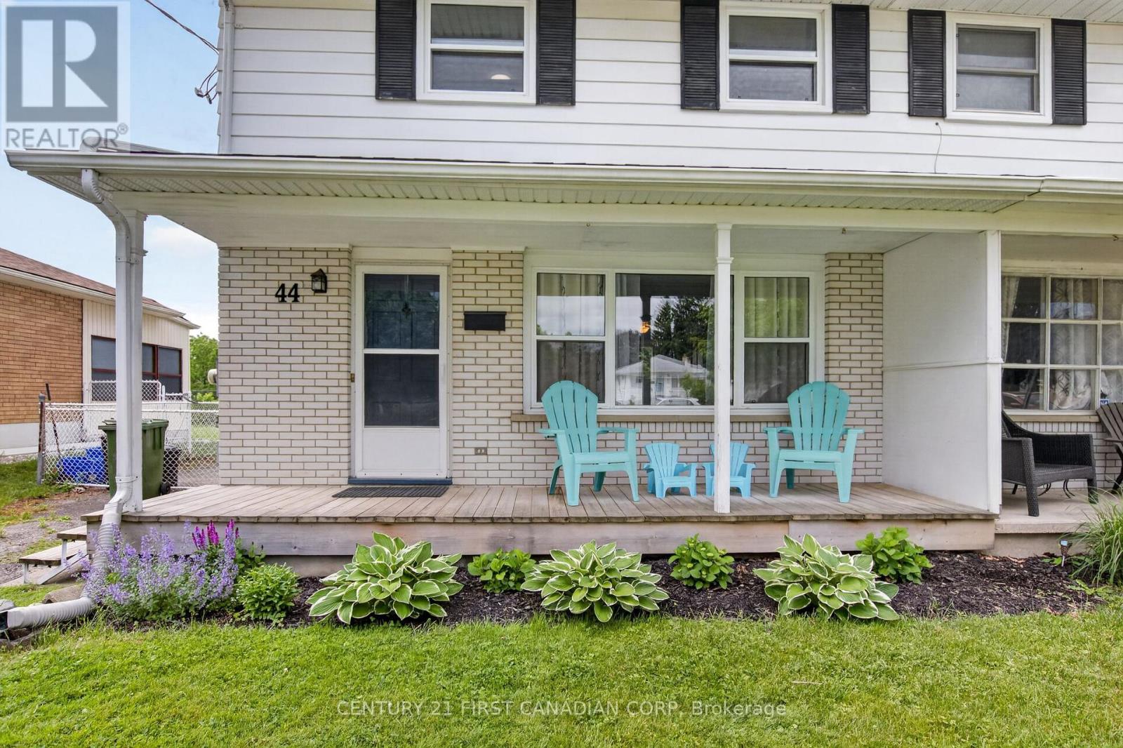 44 HAMMOND STREET - 6