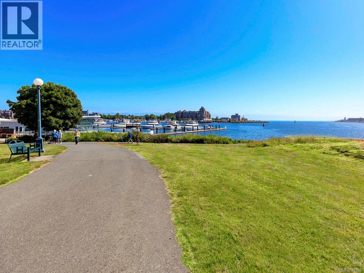 423 203 Kimta Road, Victoria