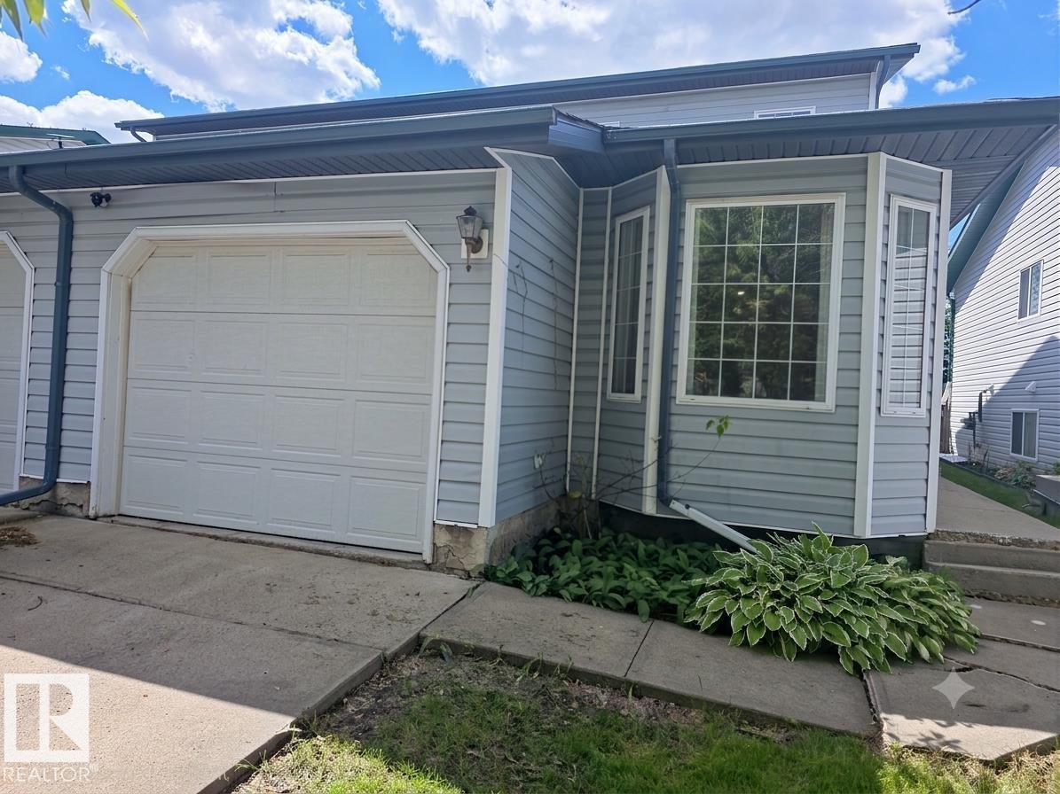 12237 140A AV NW - photo 2