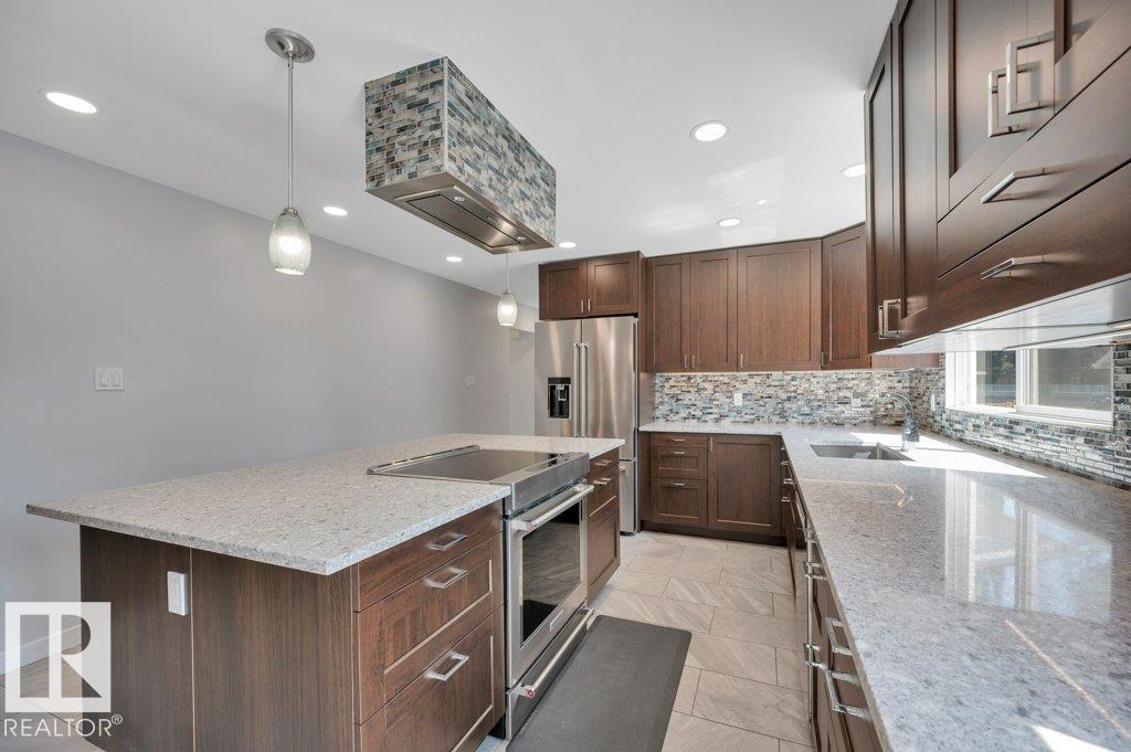 16211 78 AV NW - 14