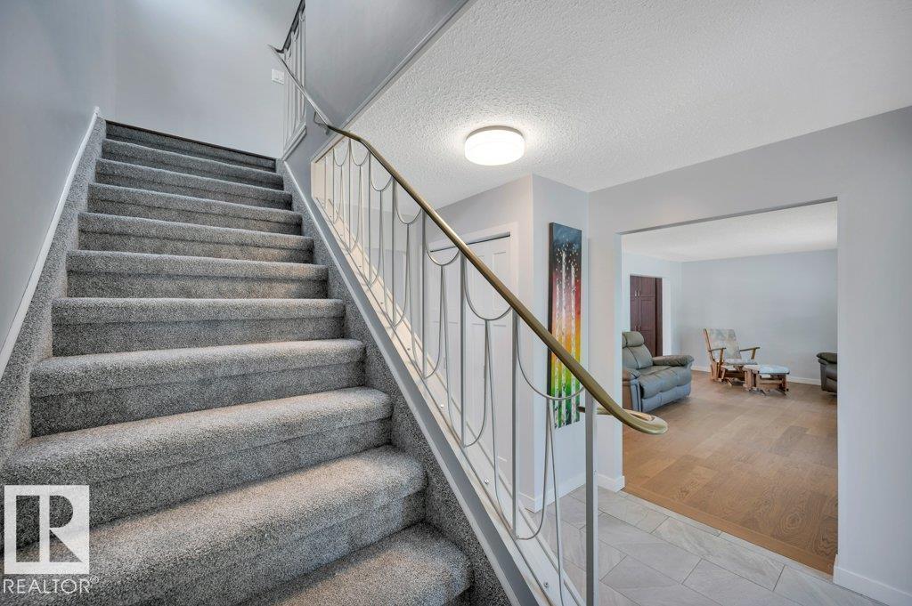16211 78 AV NW - 25