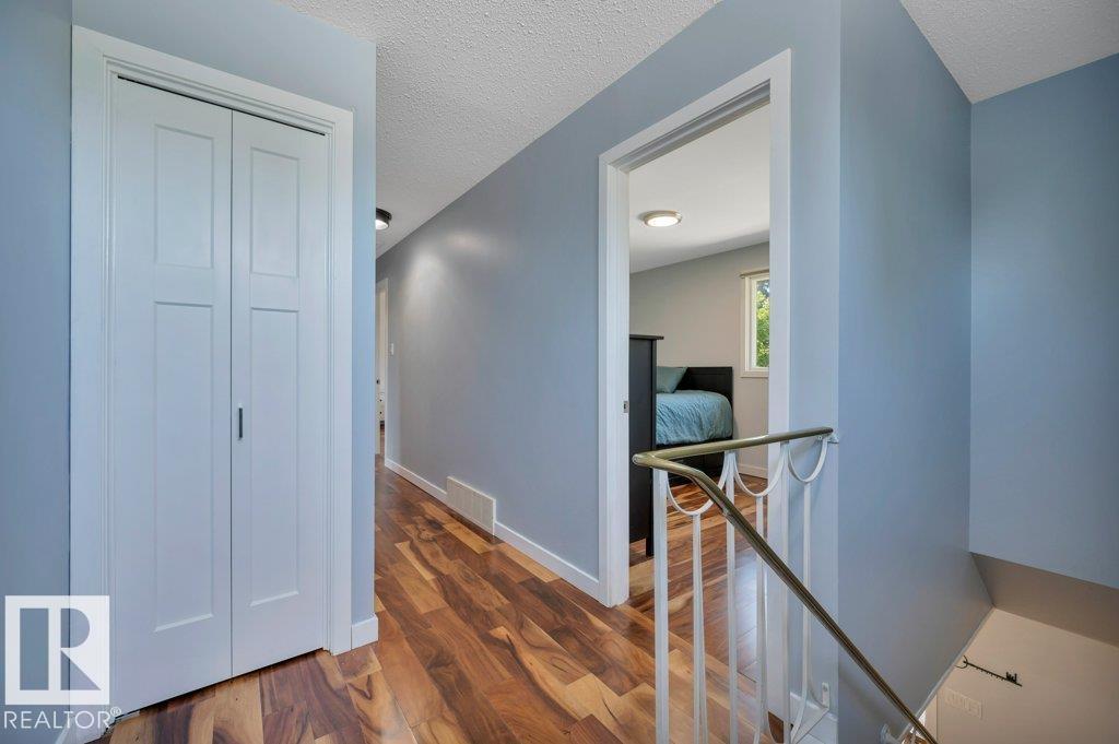 16211 78 AV NW - 26