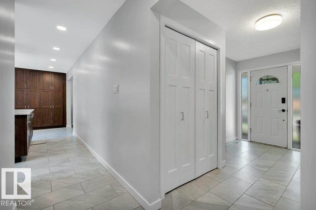 16211 78 AV NW - 6
