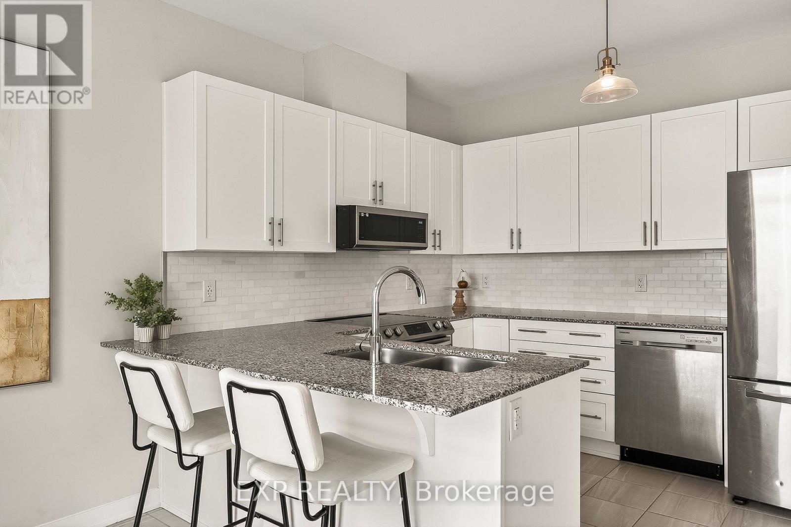 909 LESAGE WAY - 16