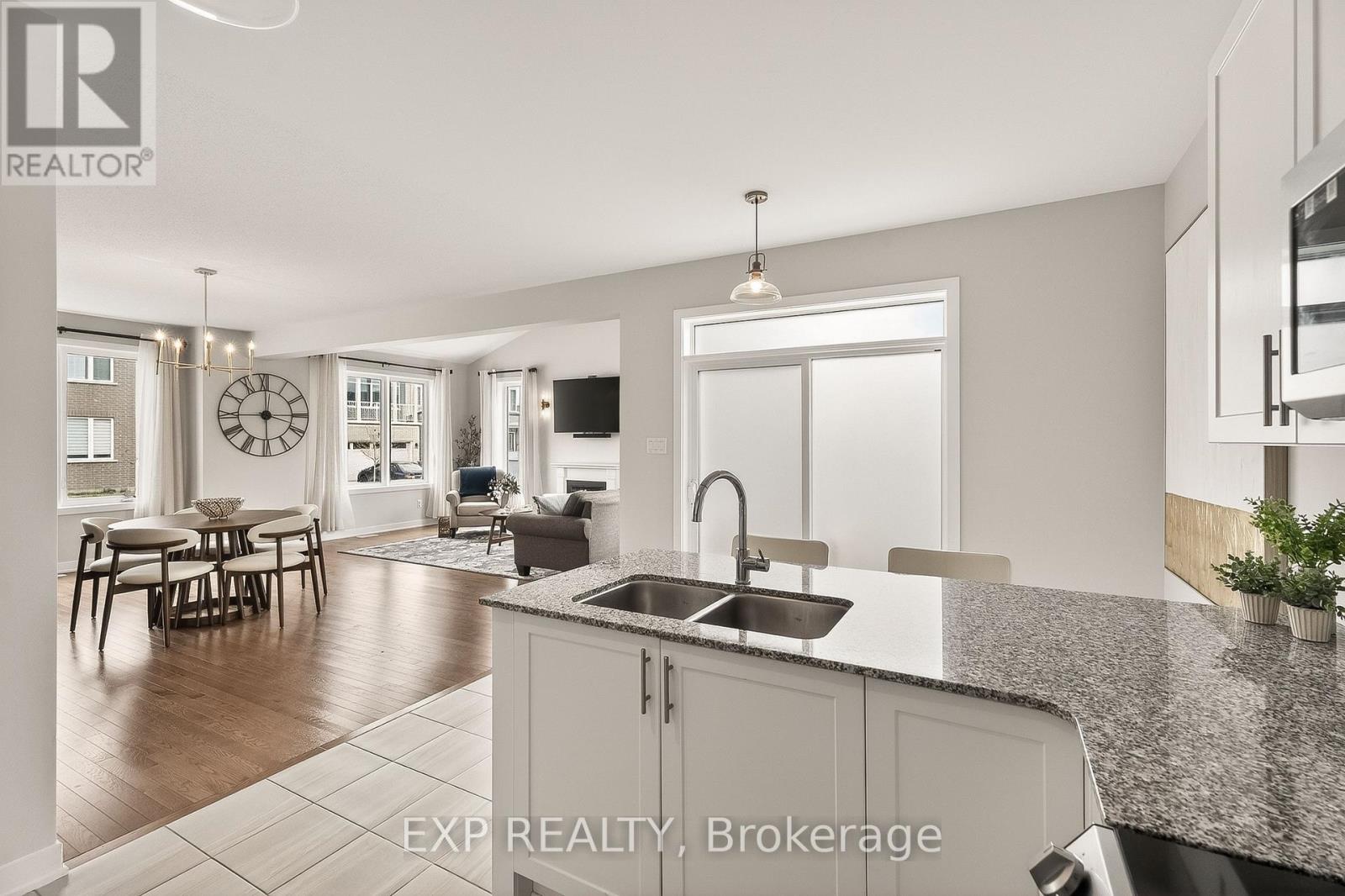 909 LESAGE WAY - 18